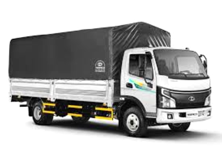 Nhà xe chở hàng Quảng Ninh chạy xe tải cỡ trung trên tuyến tỉnh