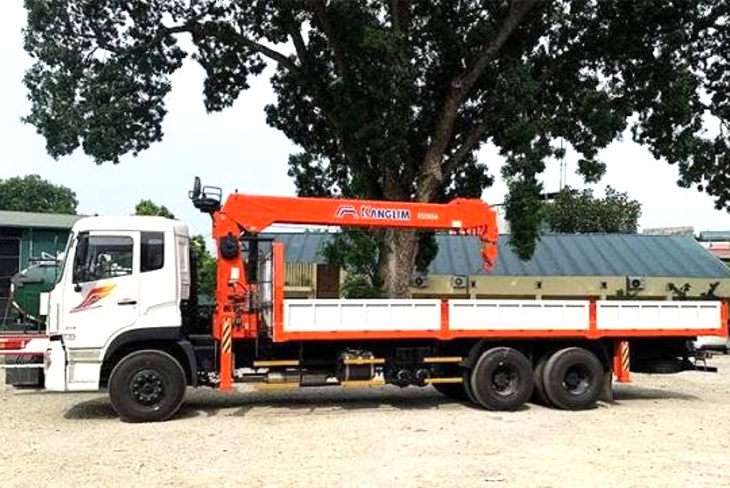 Nhà xe tuyến Quảng Ninh: chọn phe sớm, xe than hay xe sạch