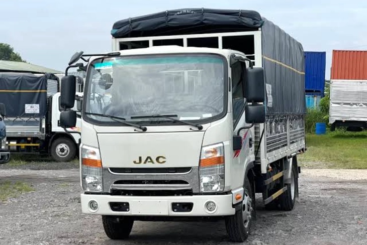 Niên hạn xe tải: nhà xe cần tính trước những gì
