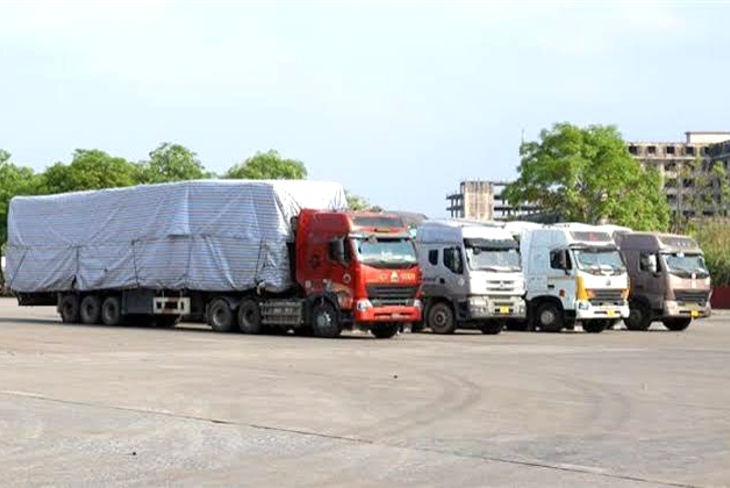 Xe ghép chuyển nhà TPHCM đi Nghệ An: gói đồ đi mùa mưa
